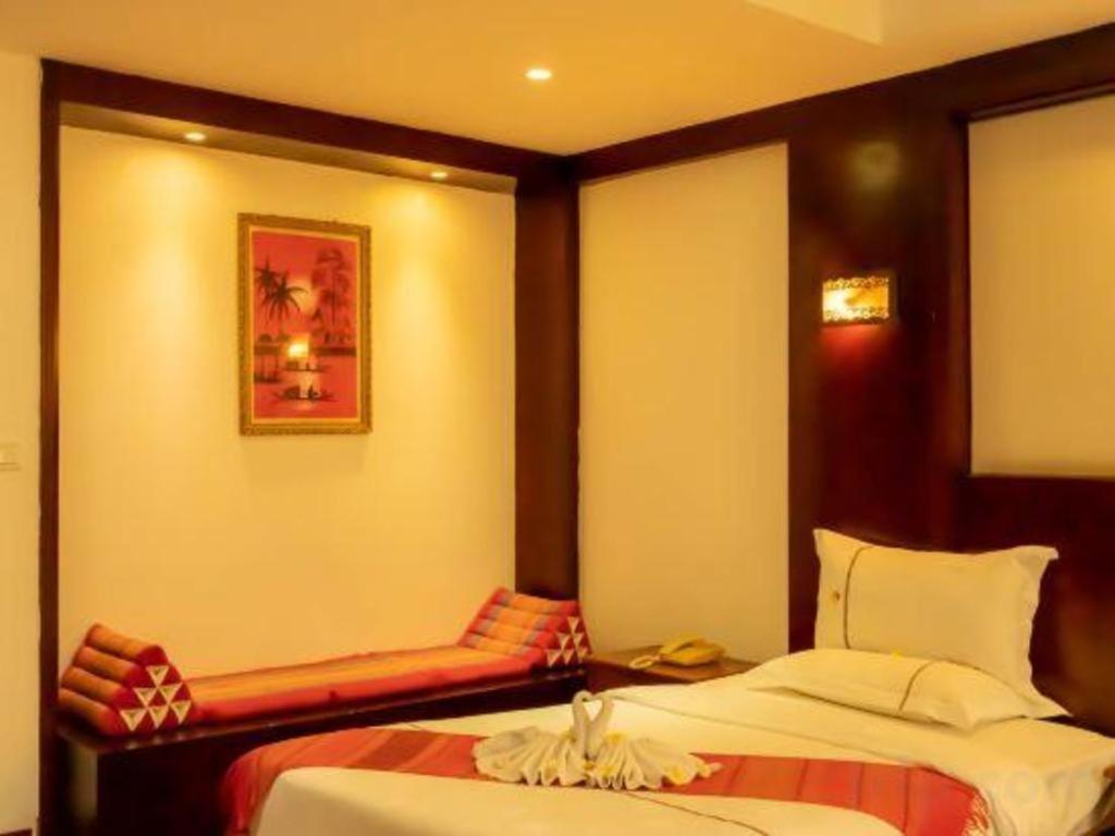 Xishuangbanna Hotel Managed By Xandria Hotel Luang Prabang Esterno foto