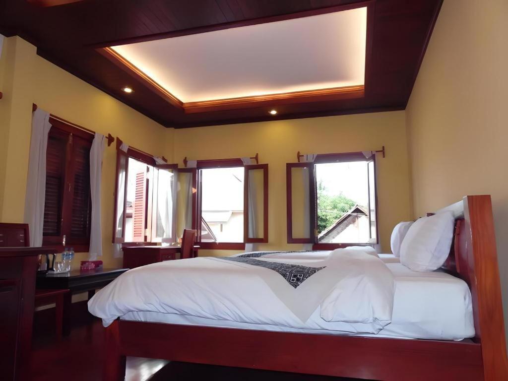 Xishuangbanna Hotel Managed By Xandria Hotel Luang Prabang Esterno foto