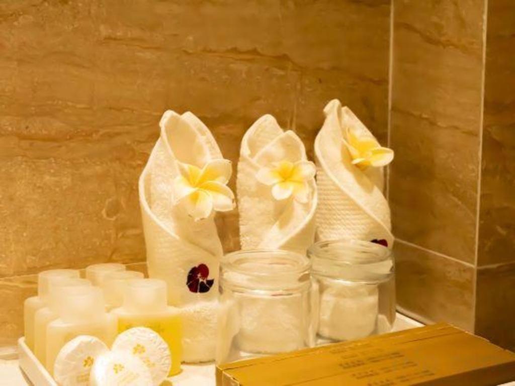 Xishuangbanna Hotel Managed By Xandria Hotel Luang Prabang Esterno foto