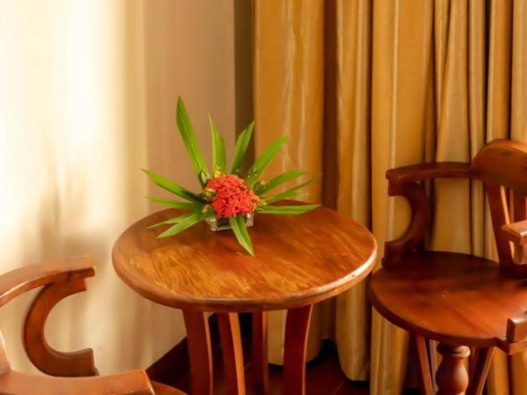Xishuangbanna Hotel Managed By Xandria Hotel Luang Prabang Esterno foto